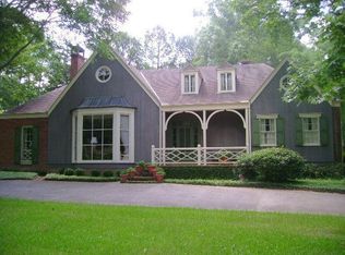 9 Stonesthrow Dr, Laurel, MS 39440