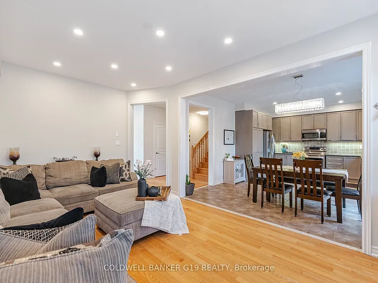 43 Midcrest Cir — Photo 15