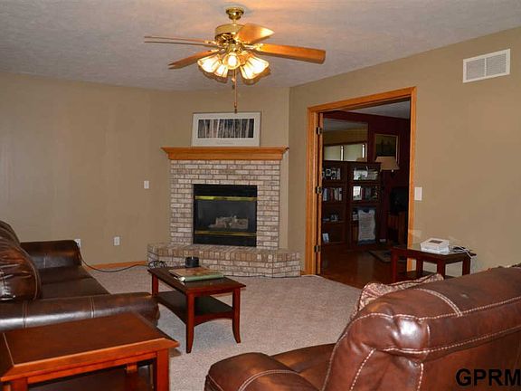 5th image of 2837 Brummond Dr