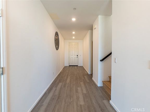 5th image of 1100 Little Leaf St