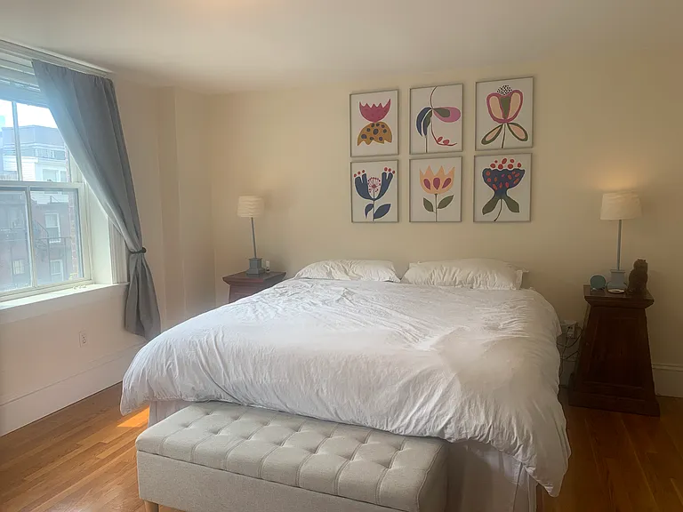 29 Bowdoin St #4 — Photo 11