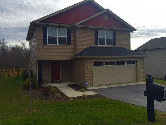 2nd image of 2102 Ida Sue Dr