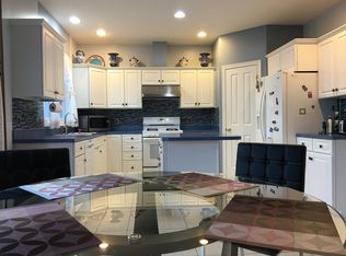 15 Nizam Dr, Worcester, MA 01605
