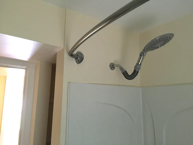 20 Elmhurst Cir — Photo 4