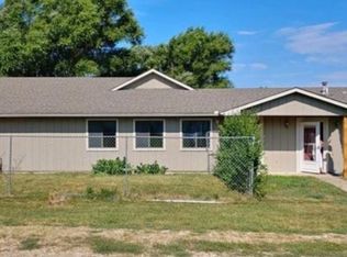 11083 SW 50th St, Towanda, KS 67144