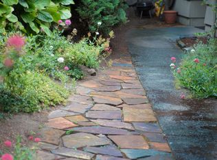 522 Prospect St, Seattle, WA 98109