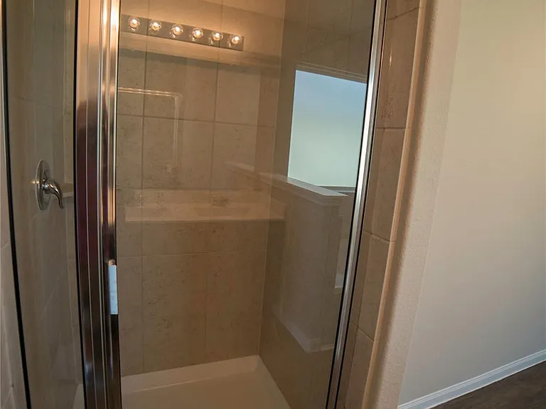 4455 Eveslage Ln — Photo 11