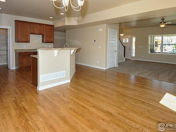 4th image of 5482 Clarence Dr