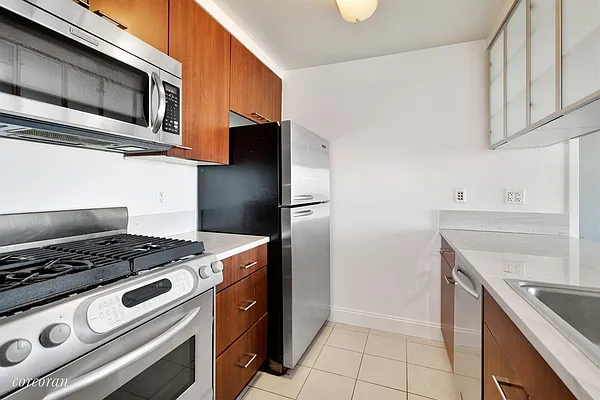 Rented by Corcoran | media 3
