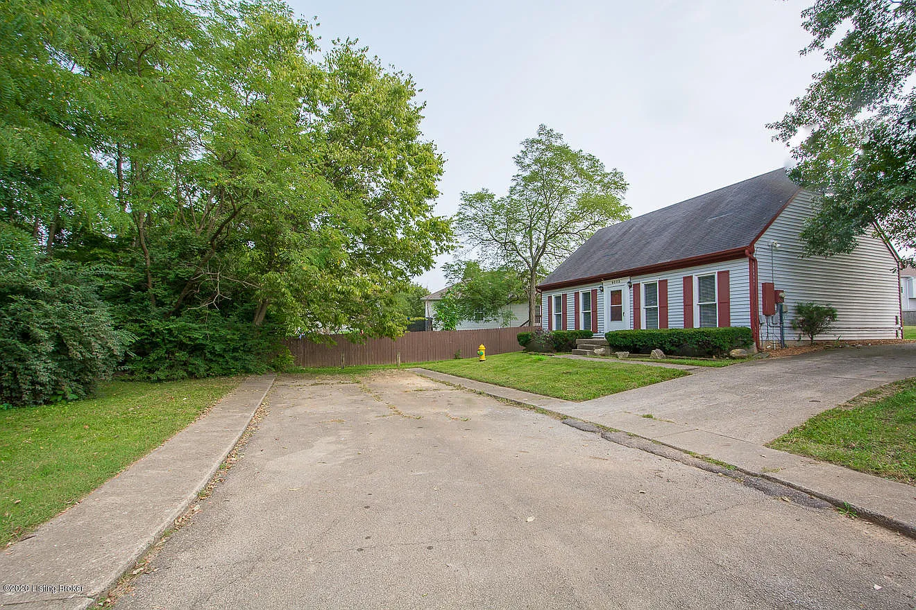 6003 Highliner Dr photo 1
