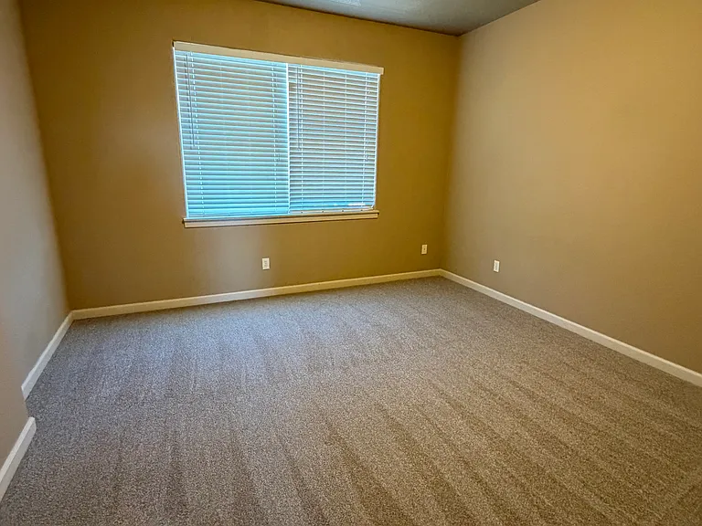 Quaking Aspen Ave — Photo 16