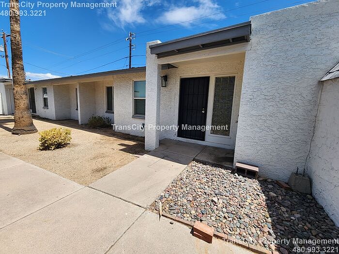 1st image of 2311 W Fairmount Ave APT 2
