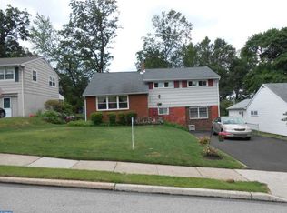 12 Forest Ave, Willow Grove, PA 19090