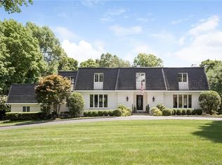 39 Wedgemere Rd, Stamford, CT 06905