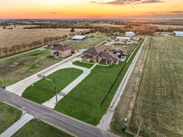 1517 Bennett Rd, Howe, TX 75459