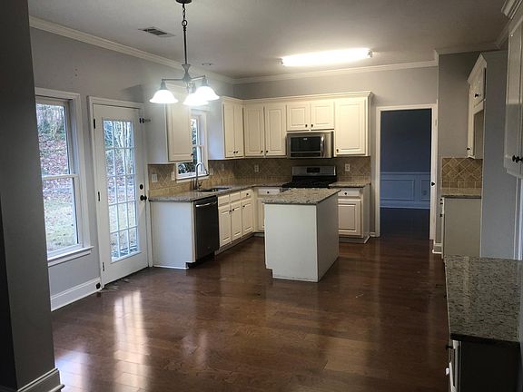 4th image of 1960 Turtle Creek Way #1