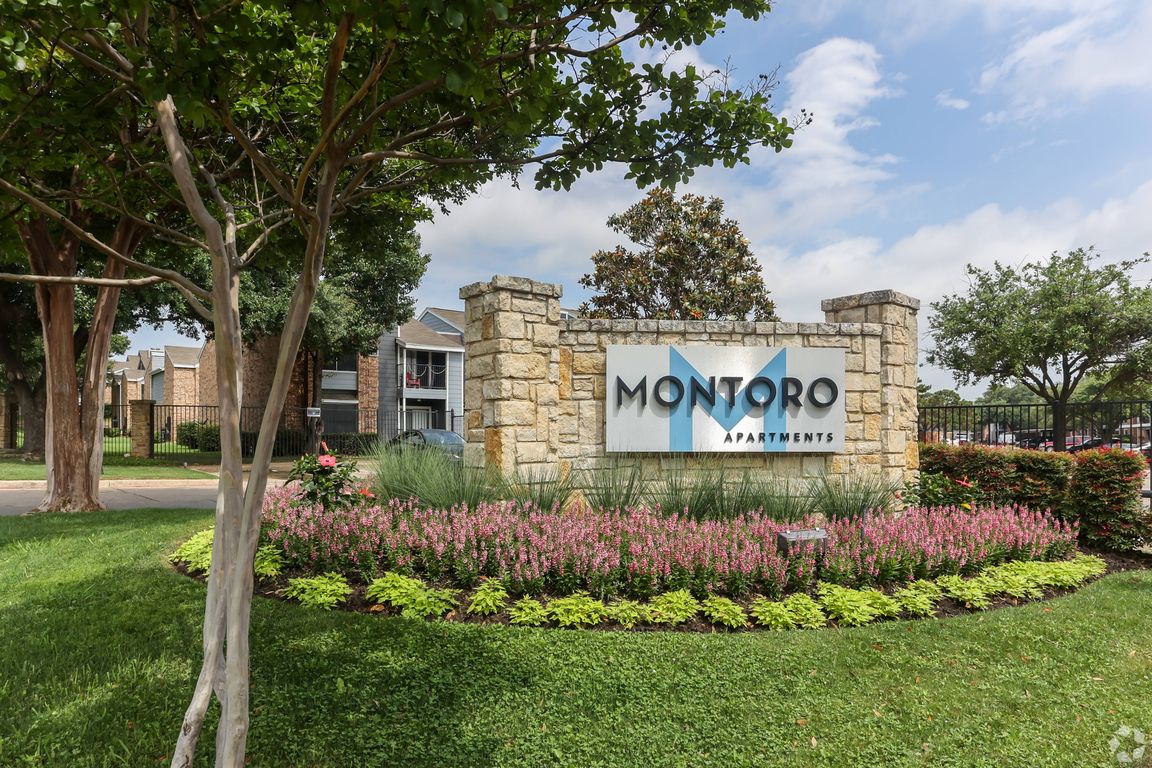 Welcome to Montoro Apartments in Irving, TX