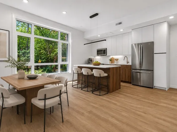 13 Warwick St #106, Somerville, MA 02145