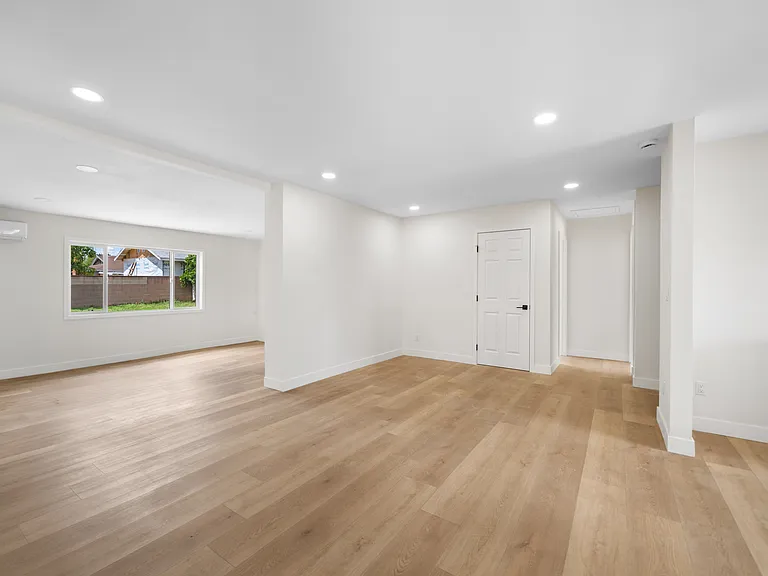 10148 Felipe Ave — Photo 19
