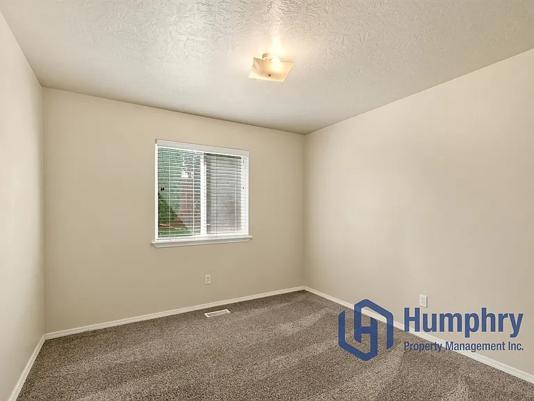 3527 E Hand Cart Ln — Photo 21