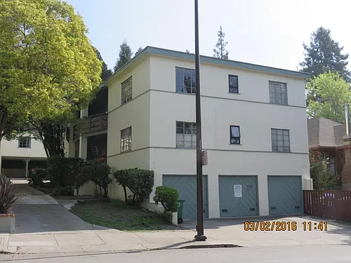 1315 Martin Luther King Jr Way Photo 1