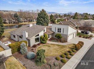 5870 W Sterling Ln, Garden City, ID 83703