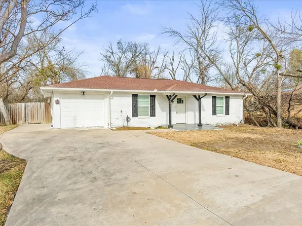 5507 Alexander St, Sachse, TX 75048