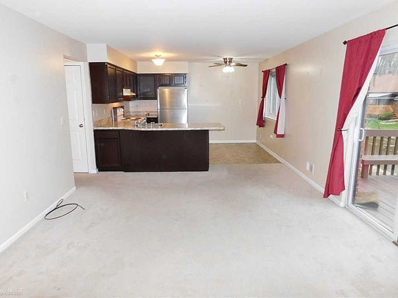5th image of 38724 Lanse Creuse St #76