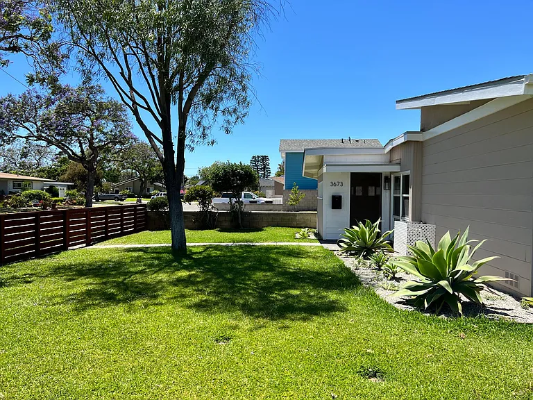 3673 Woodruff Ave — Photo 14