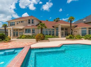 2502 Sand Shore Dr, Conroe, TX 77304