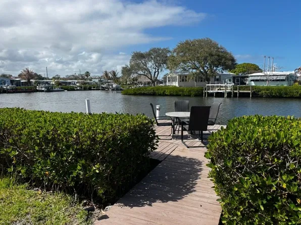 19 S Harbor Dr, Vero Beach, FL 32960