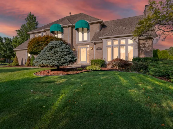 34578 Pembroke Ave, Livonia, MI 48152