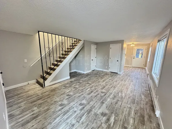 4090 N Attu St, Portland, OR 97203