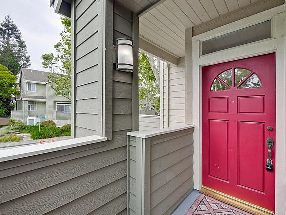 3rd image of 513 Porpoise Bay Ter APT G
