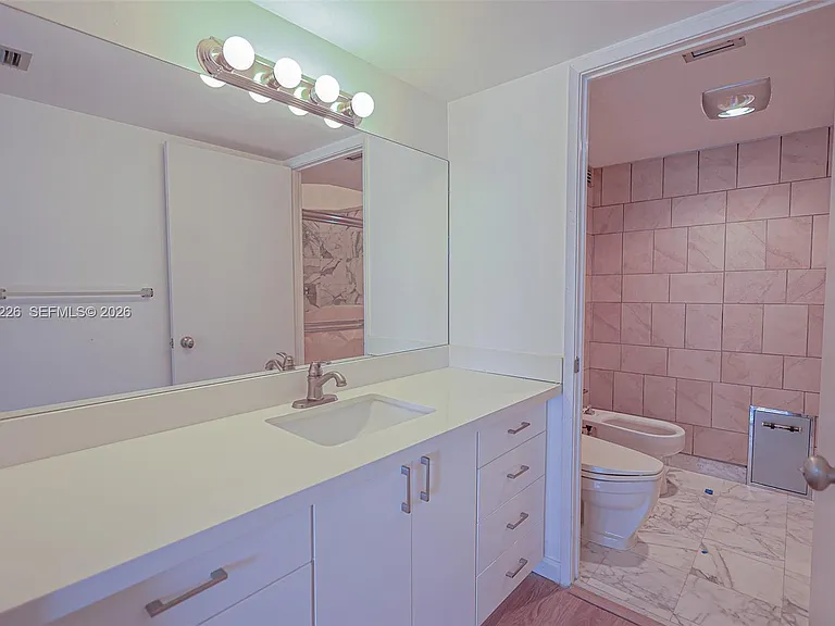 1865 Brickell Ave #A514 — Photo 12