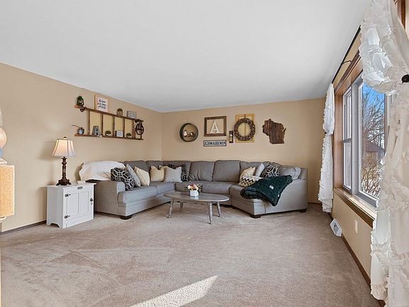 5th image of 2441 Ingold Ct