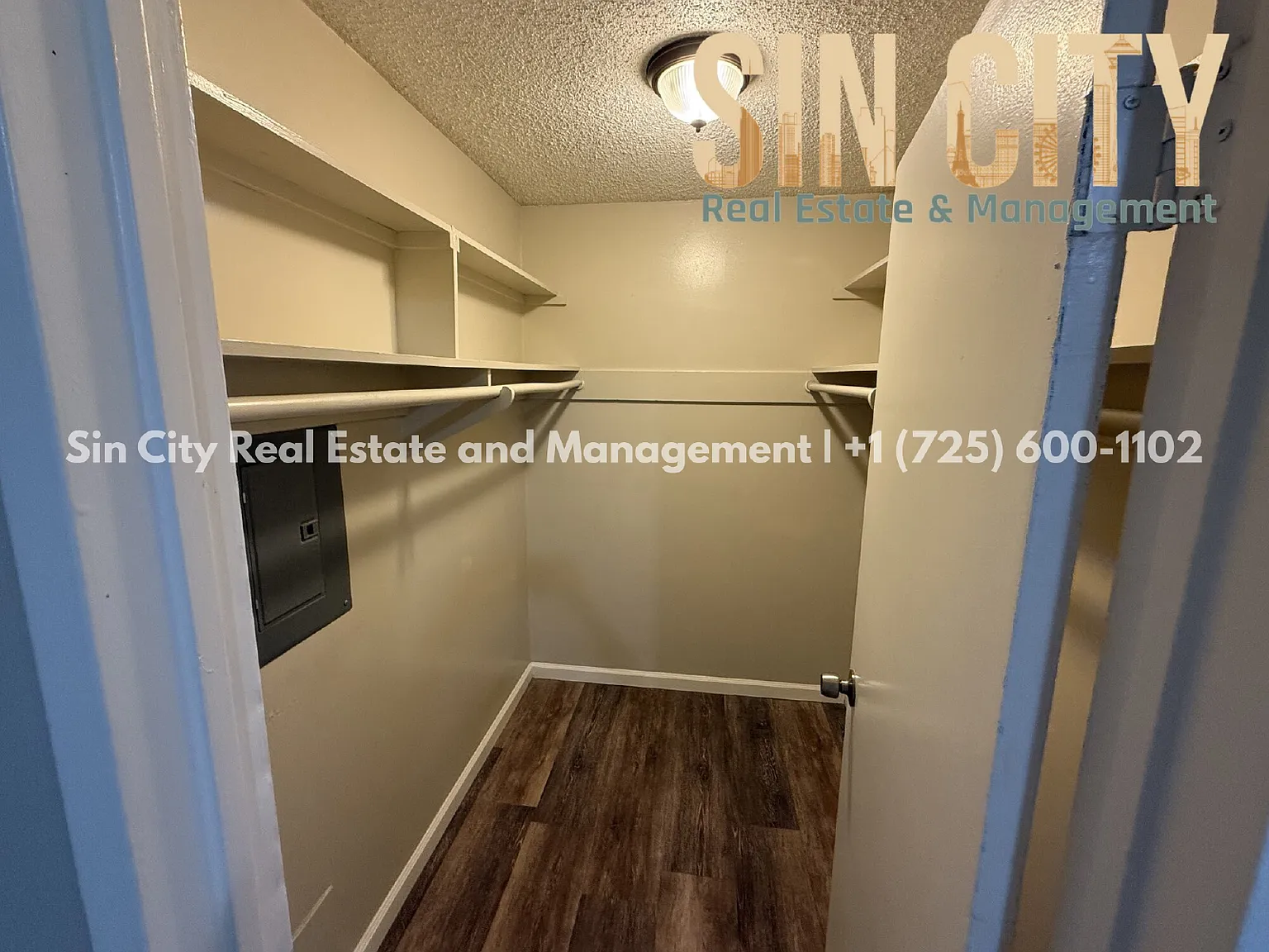 2659 S Van Patten St — Photo 2