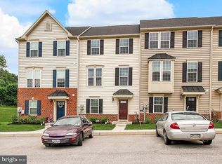 435 Laurel Oak Ln, Seven Valleys, PA 17360