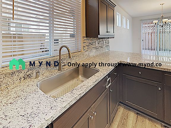 5th image of 4031 Gloster Way