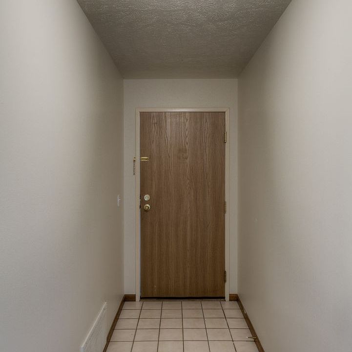 Huntington Apartments 112 E Glenmore Dr Gretna NE Zillow
