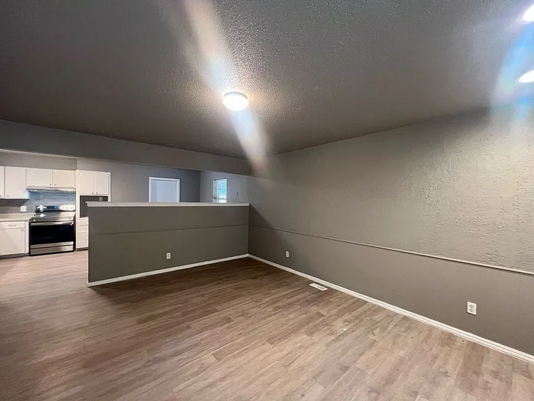 503 Turtle Creek Dr — Photo 4