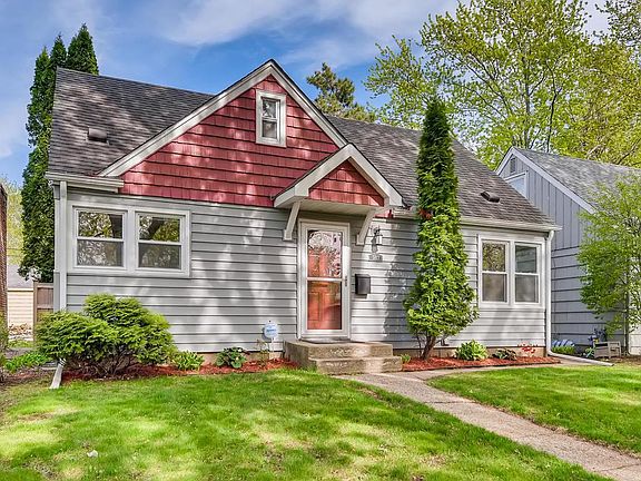 4th image of 5813 Vincent Ave S