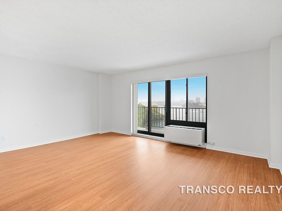 1st image of 25-40 Shore Blvd #5L