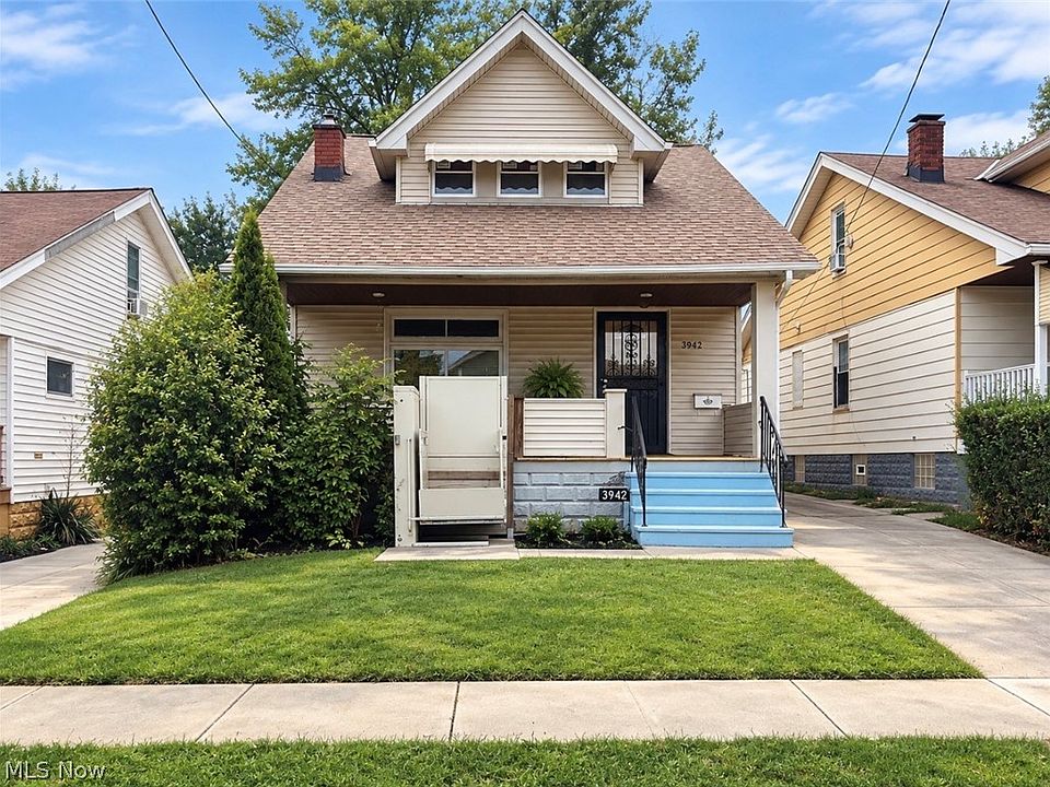 1st image of 3942 E 121st St