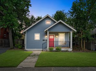 704 E 11th 1/2 St, Houston, TX 77008