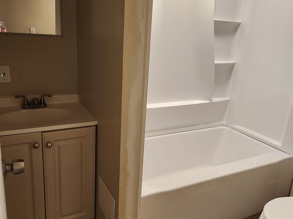 Upstairs bathroom
