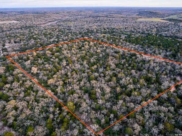 1512 Boulder Lane, Harwood, TX 78632