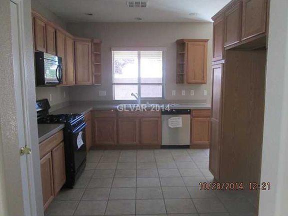4th image of 10652 Isola Bella St
