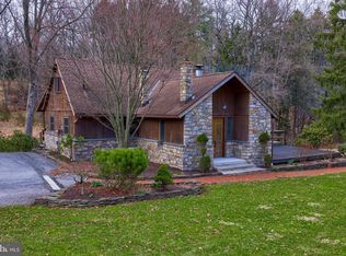 103 Poplar Rd, Fleetwood, PA 19522