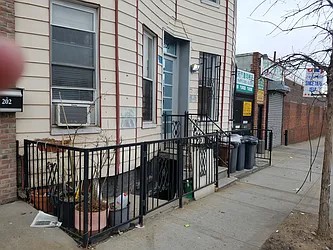 Rented by The Hamilton Group